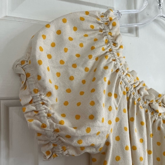 Vero MODA Off-Shoulder Linen Birch Saffron Polka Dot Boho Blouse Size S NWT - Picture 4 of 12